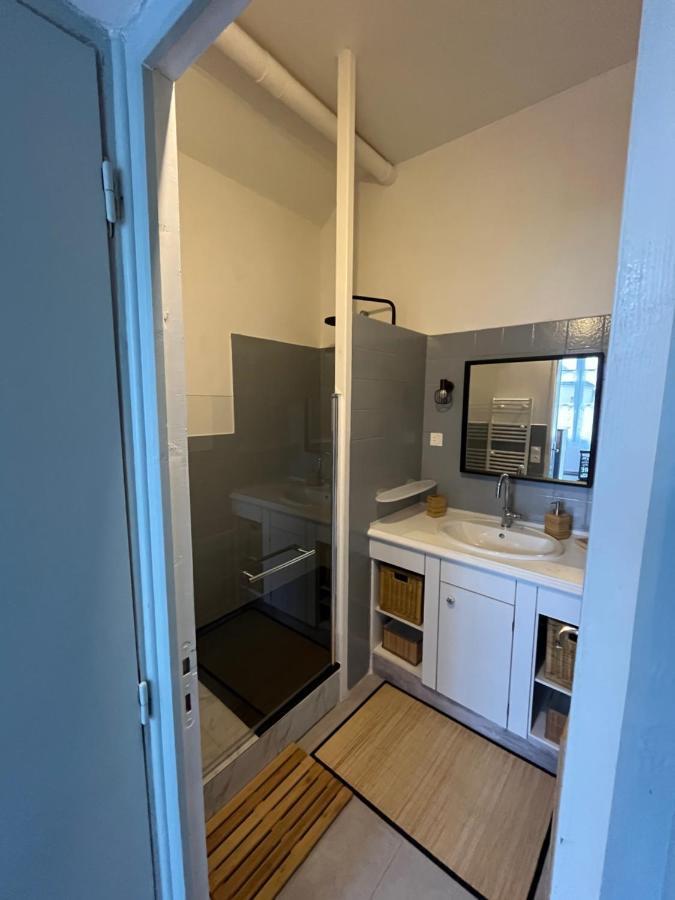Appartement 6 Personnes - Au Coeur Du Centre Ville ปาเรย์-เลอ-มนยาล ภายนอก รูปภาพ